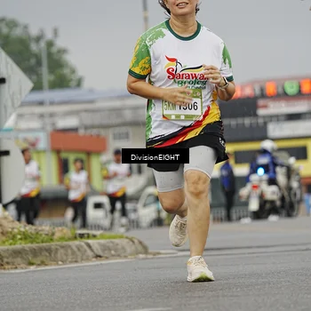 Runner Photo 7650470