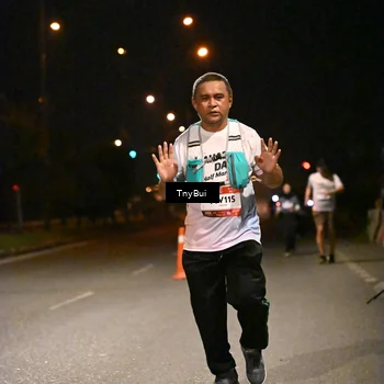Runner Photo 7650482