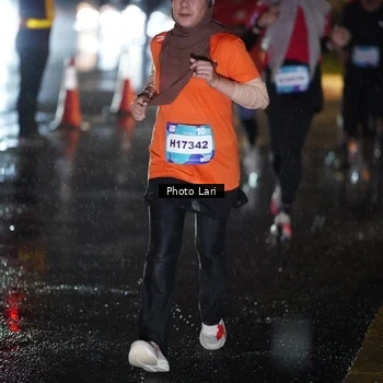 Runner Photo 7650484