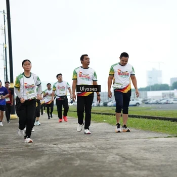 Runner Photo 7650493