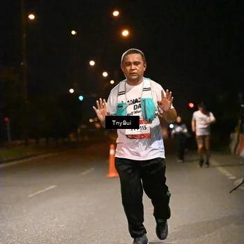 Runner Photo 7650496