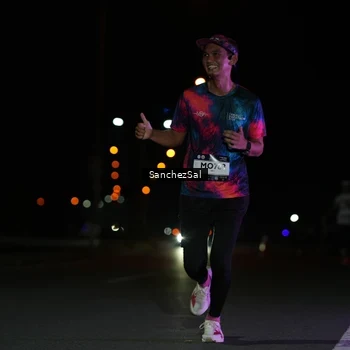 Runner Photo 7650502