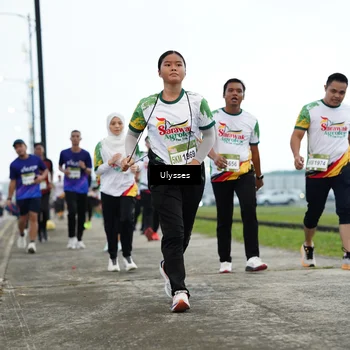 Runner Photo 7650503