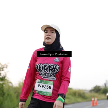 Runner Photo 7650508