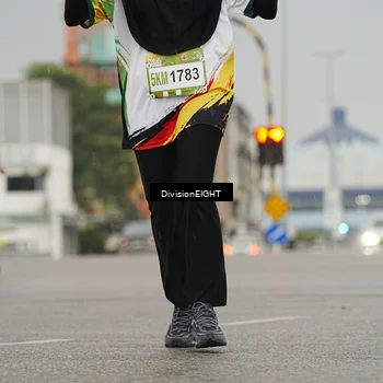 Runner Photo 7650512