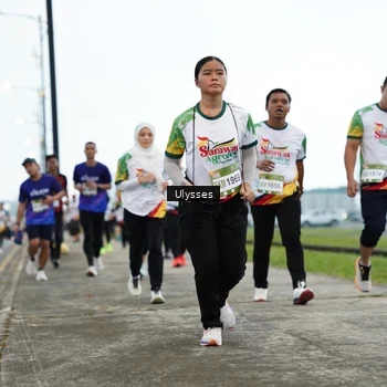 Runner Photo 7650527