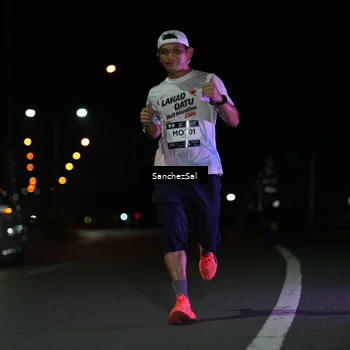 Runner Photo 7650531