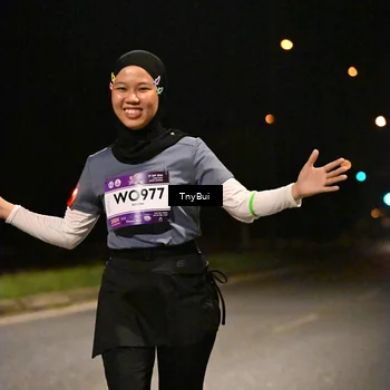 Runner Photo 7650537