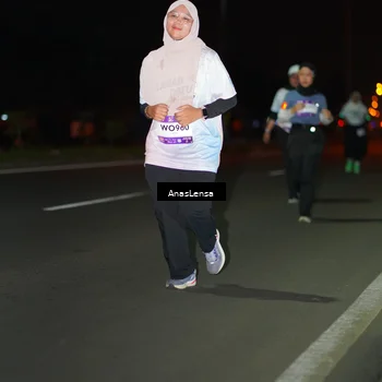 Runner Photo 7650539