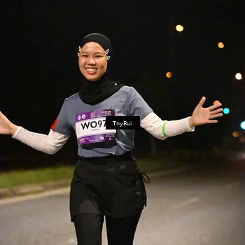 Runner Photo 7650542