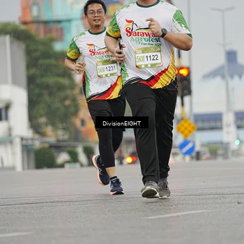 Runner Photo 7650545