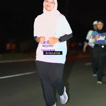 Runner Photo 7650548