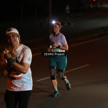 Runner Photo 7650552