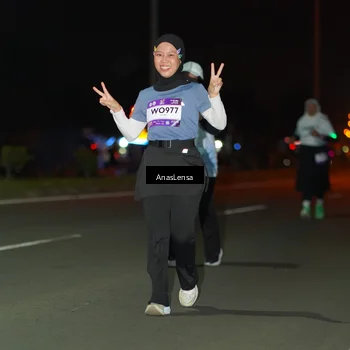 Runner Photo 7650560