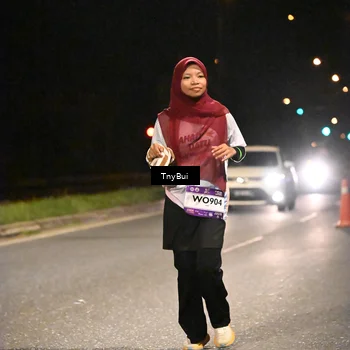 Runner Photo 7650561