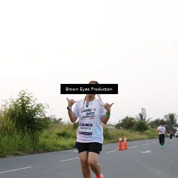 Runner Photo 7650562
