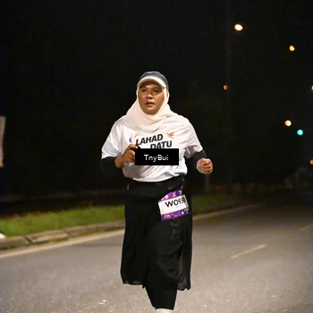 Runner Photo 7650586