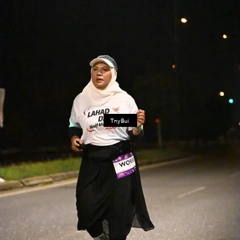 Runner Photo 7650613