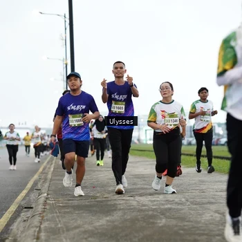 Runner Photo 7650631