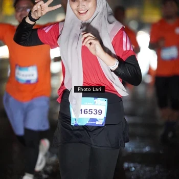 Runner Photo 7650650
