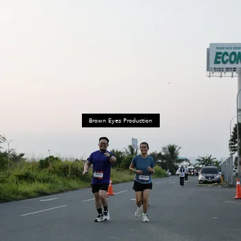 Runner Photo 7650661