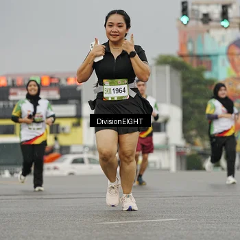 Runner Photo 7650663