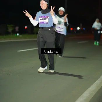 Runner Photo 7650669