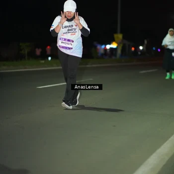 Runner Photo 7650678