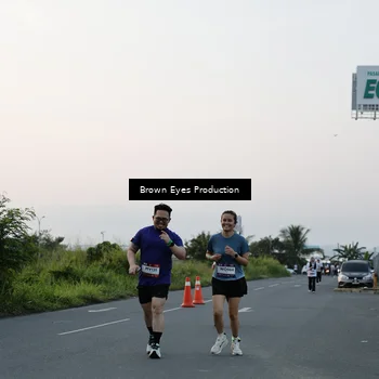 Runner Photo 7650687