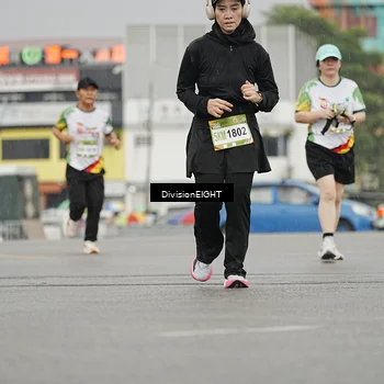 Runner Photo 7650703