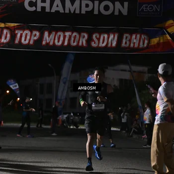 Runner Photo 7650708