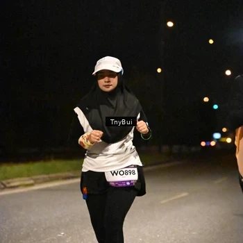 Runner Photo 7650712