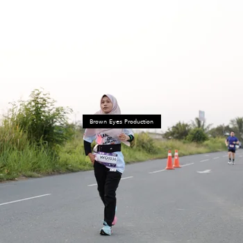 Runner Photo 7650716