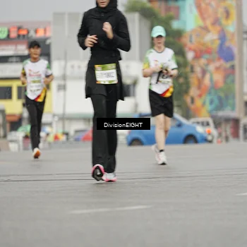 Runner Photo 7650729
