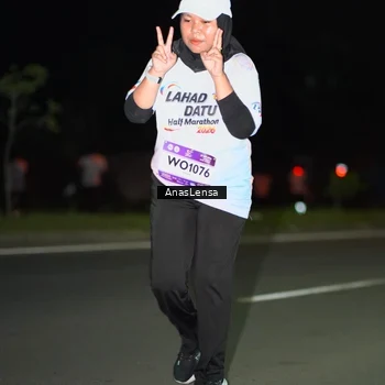 Runner Photo 7650739