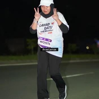 Runner Photo 7650740