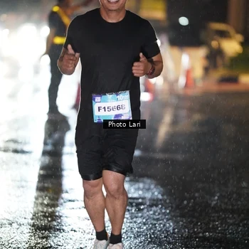 Runner Photo 7650750