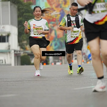 Runner Photo 7650754