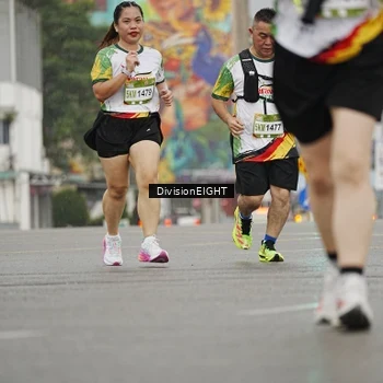 Runner Photo 7650759
