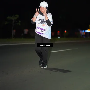 Runner Photo 7650760