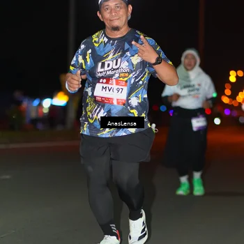 Runner Photo 7650762