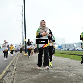 Runner Photo 7650772