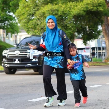 Runner Photo 7650790