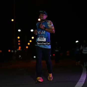 Runner Photo 7650801