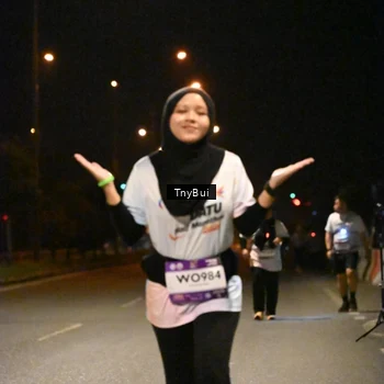 Runner Photo 7650812