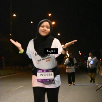 Runner Photo 7650824
