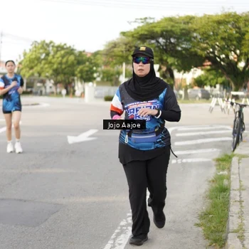 Runner Photo 7650834