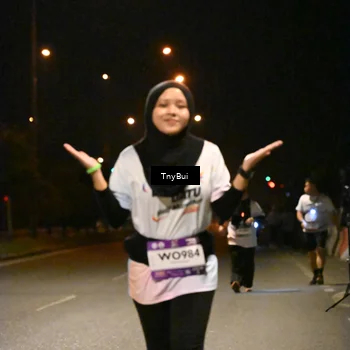 Runner Photo 7650843
