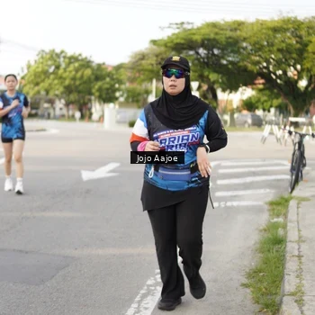 Runner Photo 7650844