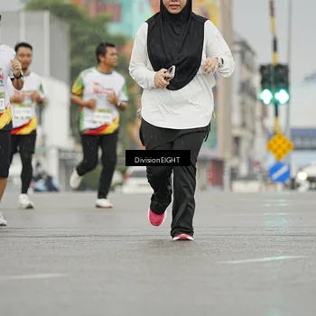 Runner Photo 7650846